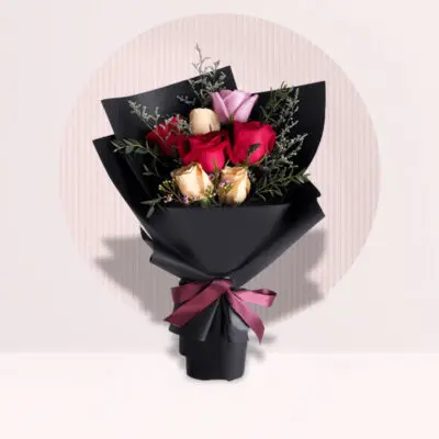 Roses of Delight Black Wrap Bouquet