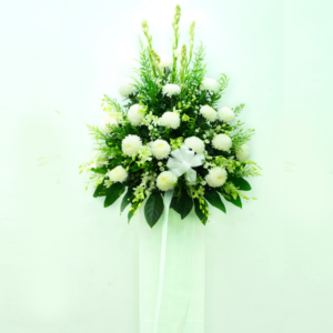 Condolences flower arrangement by Wenghoa.com
