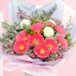 pretty-in-pink-bouquet-2026_04