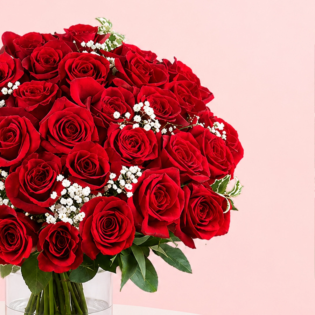 romance-of-35-red-roses-with-vase_2026_03