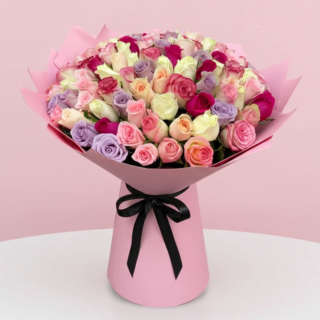 Charming Mix Roses Bouquet-13-10 A vibrant pink bouquet featuring a mix of purple and pink roses arranged elegantly.