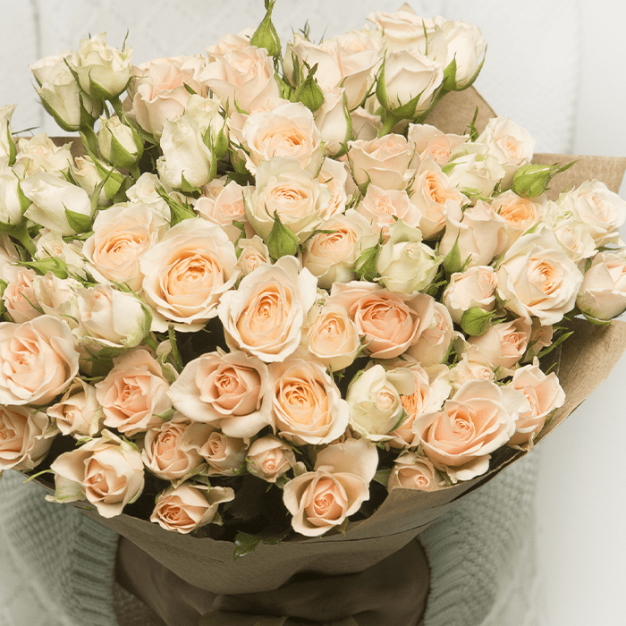 Charming Hand Bouquet (1) Charming Hand Bouquet