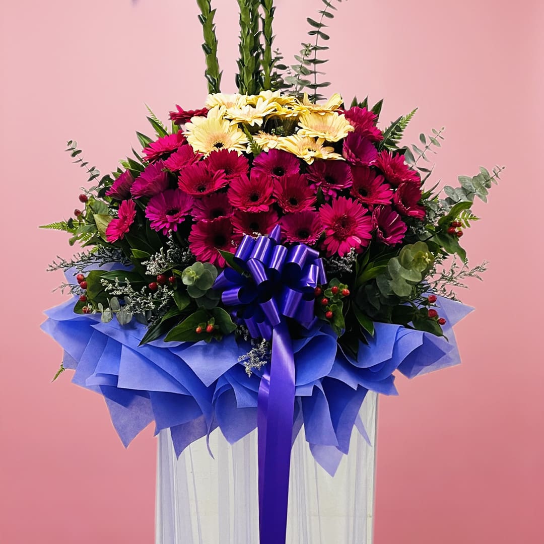 majestic-floral-opening-stand-25-04