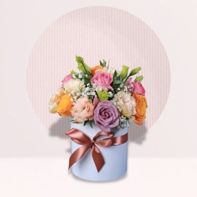 Lovely Mix Flowers In A Box