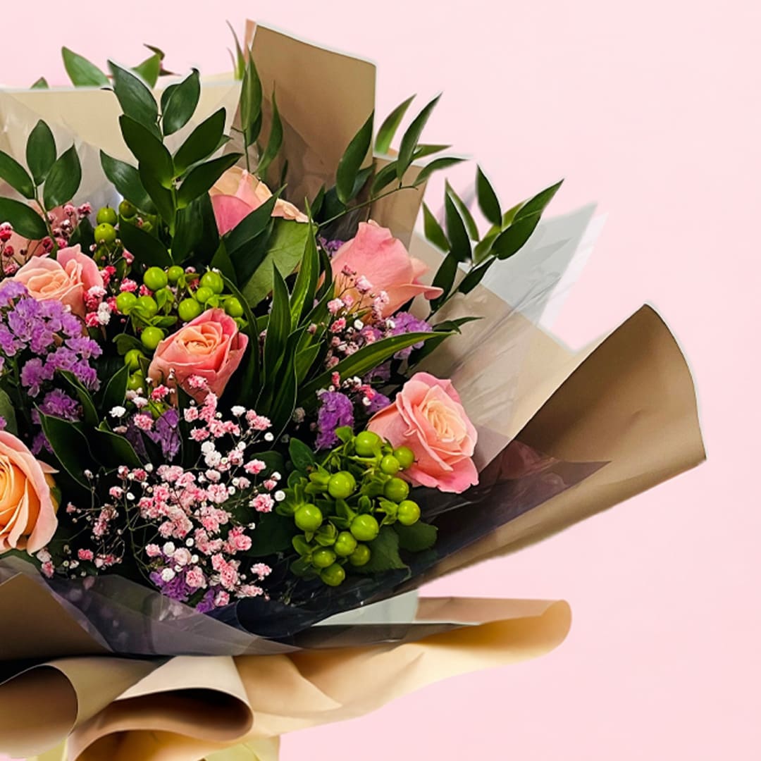 bouquet-of-blushing-beauty-2026_03