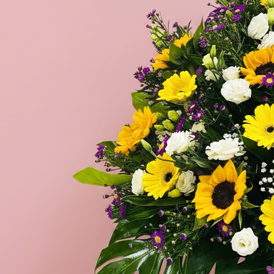 sunflower-serenade-stand-25-03