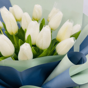 order tulips in hari raya