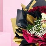 golden-elegance-romance-bouquet-2026_02