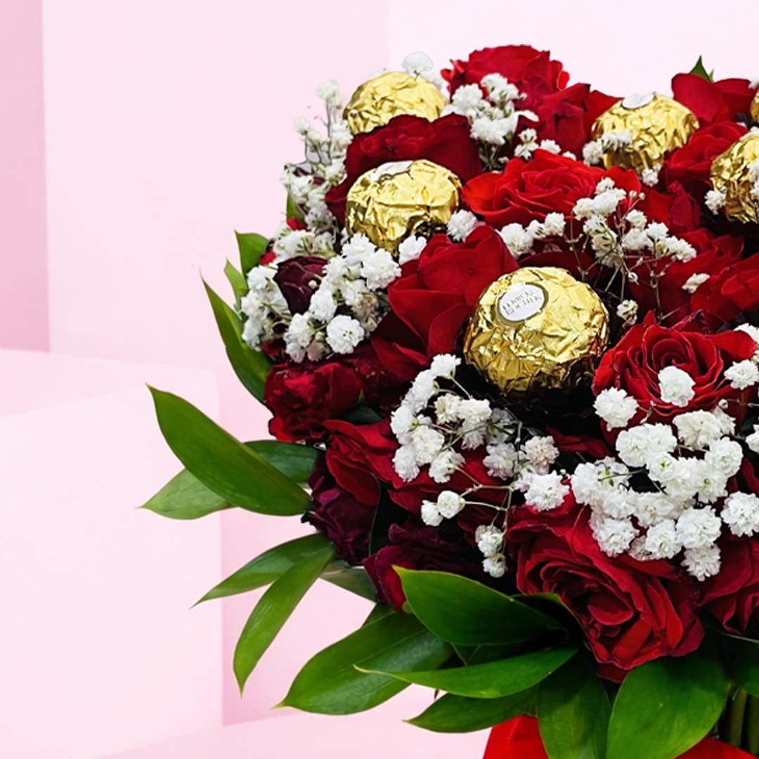 love-embrace-hand-tied-flowers-2026_02