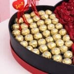 red-roses-ferrero-heart-box-2026_02