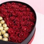 red-roses-ferrero-heart-box-2026_03