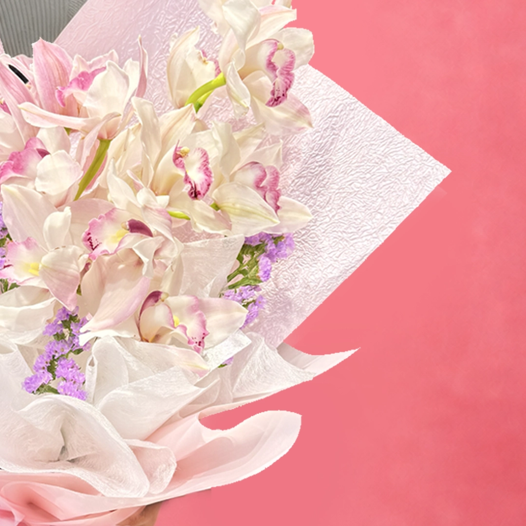 5-dual-tone-cymbidium-orchid-bouquet_03