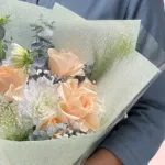 rose-and-chrysanthemum-floral-arrangement_03