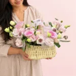 timeless-pink-rose-basket_02